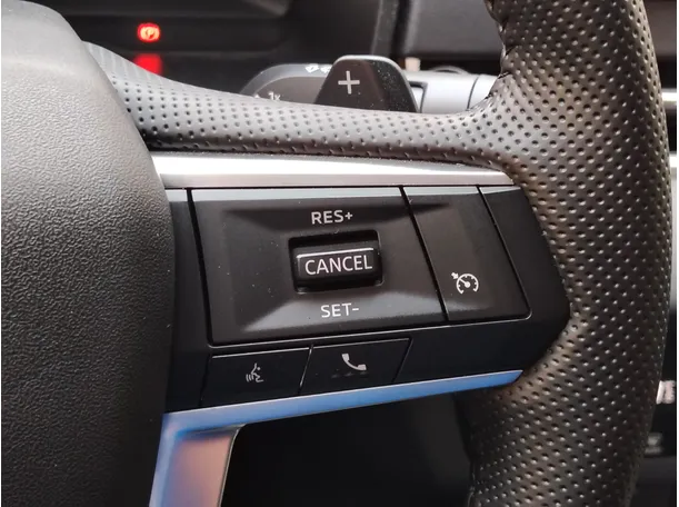 Car image 34