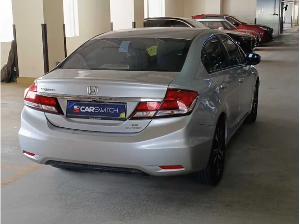 Car image 5