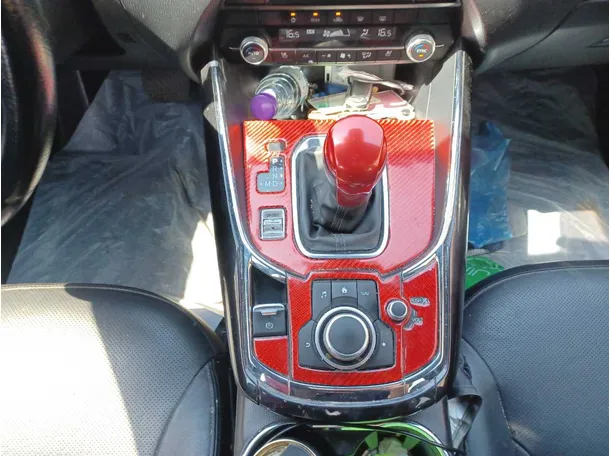 Car image 13