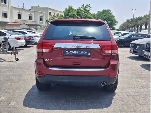 Car image 6