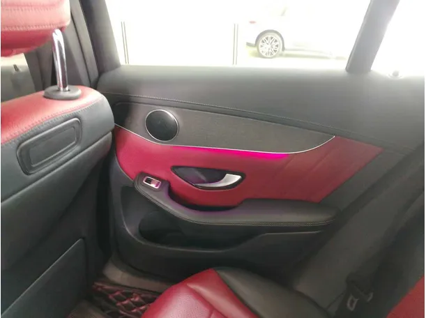 Car image 38