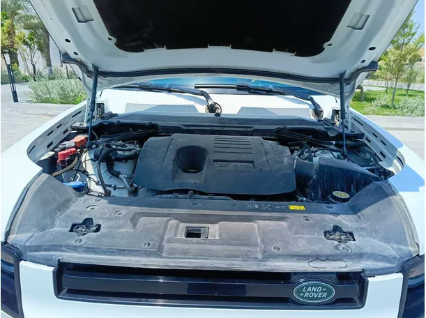 Car image 39