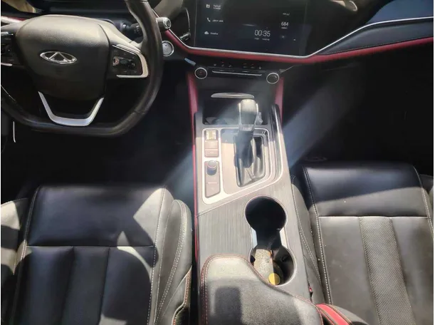 Car image 26