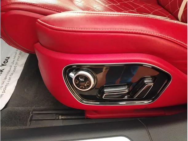 Car image 42