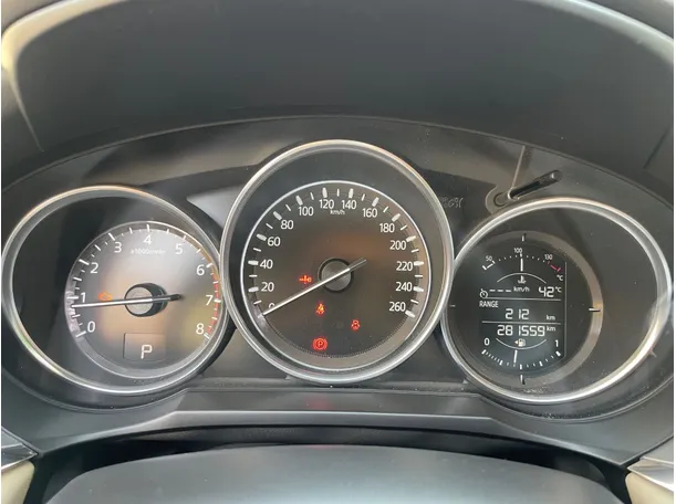 Car image 20