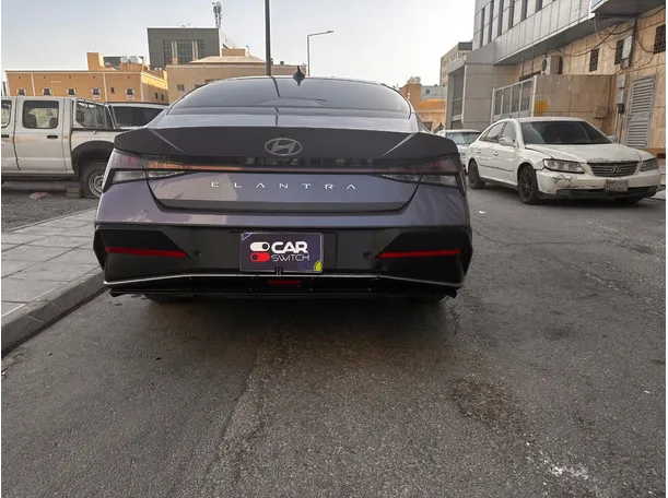 Car image 6