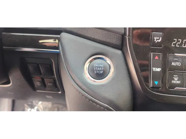 Car image 29