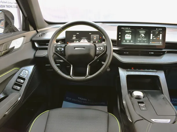 Car image 6