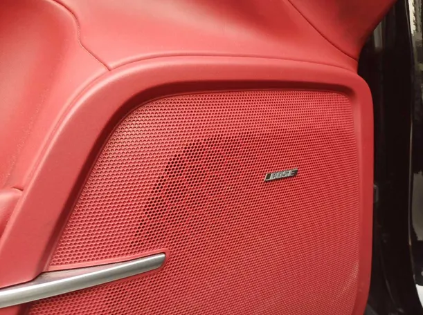 Car image 22
