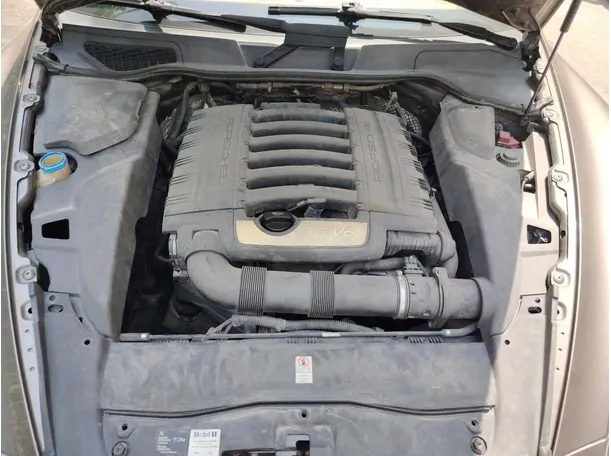 Car image 49