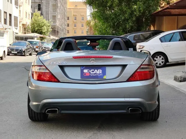 Car image 7