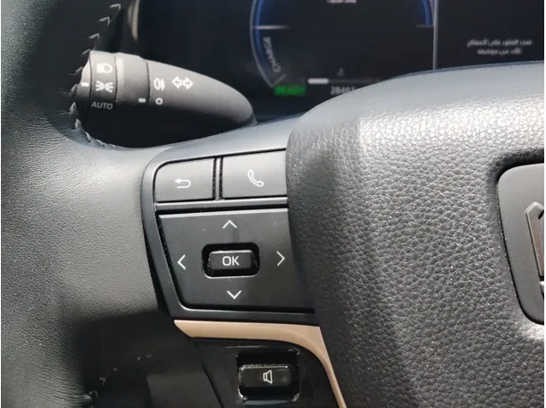 Car image 28