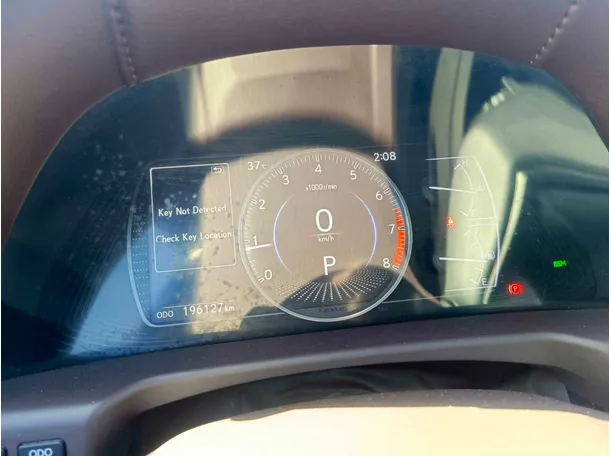 Car image 29