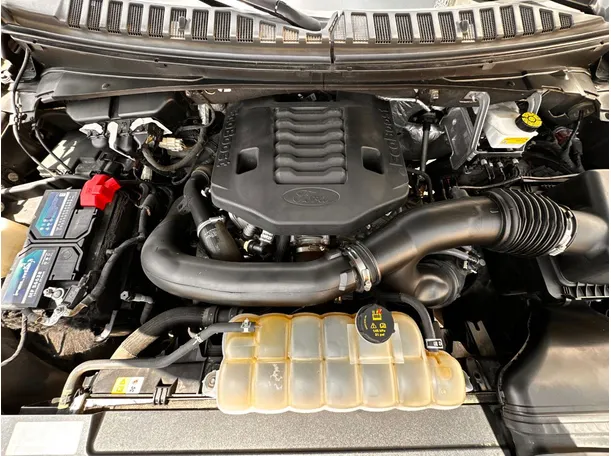 Car image 33