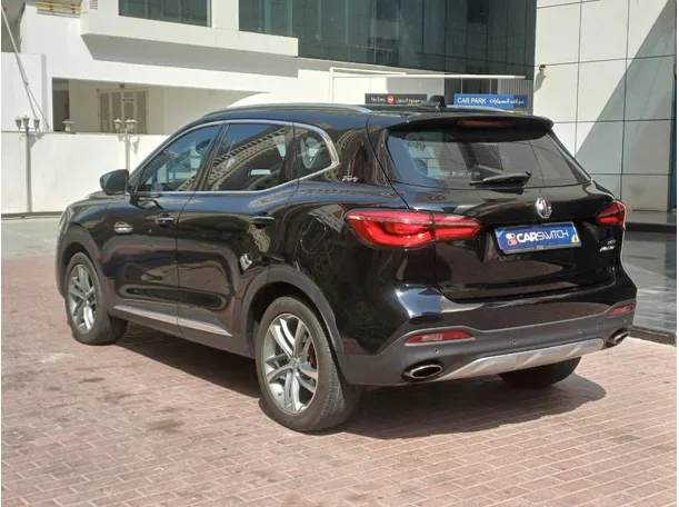 Car image 7