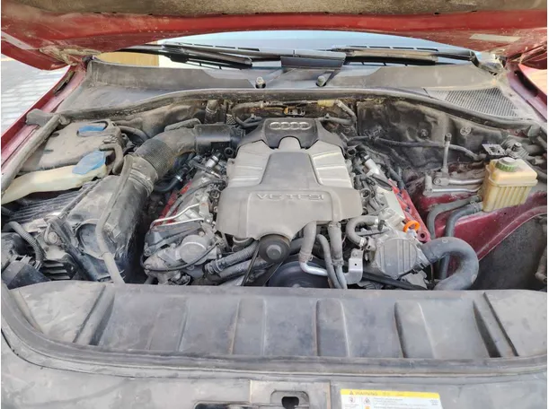 Car image 26