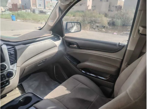 Car image 39