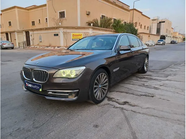 2013 BMW 730 in KSA