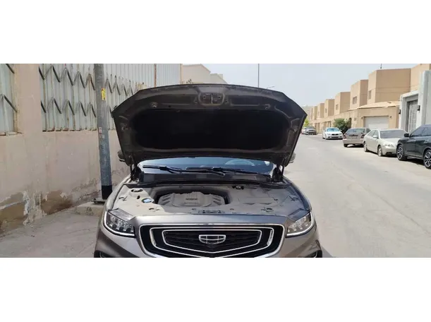 Car image 37