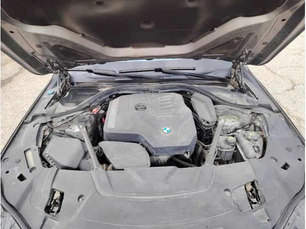 Car image 28