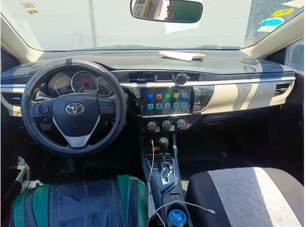 Car image 16