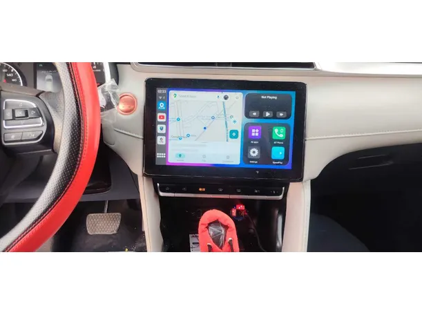 Car image 17