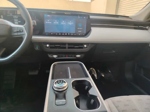 Car image 21