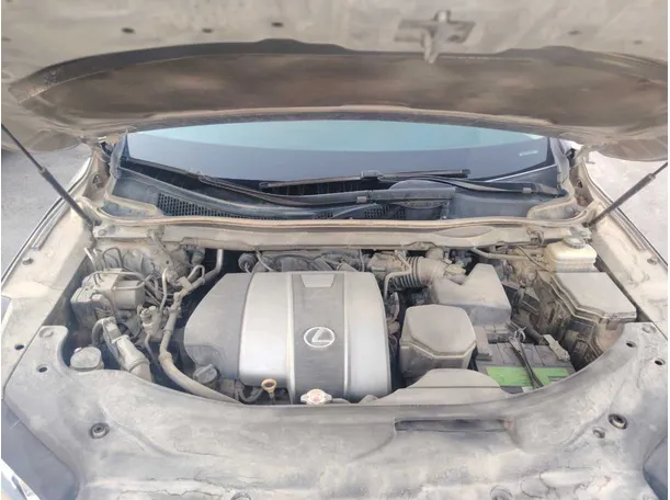 Car image 37