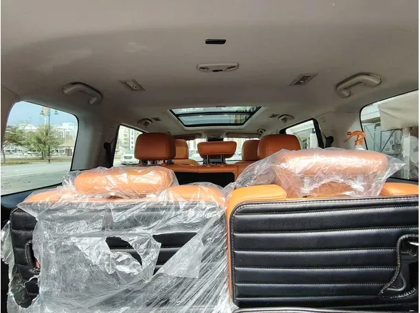Car image 33