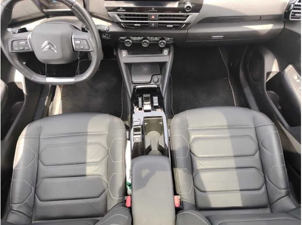 Car image 21