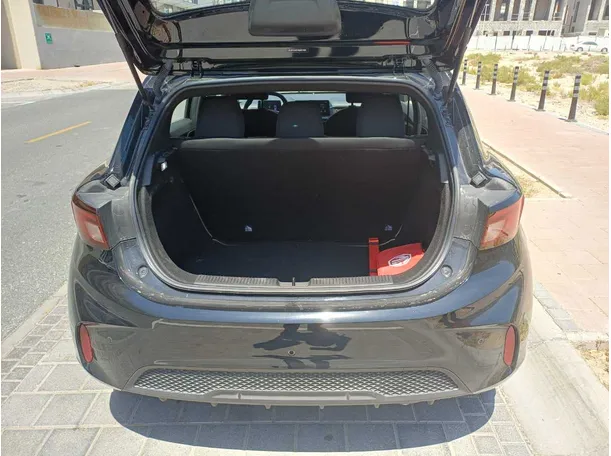 Car image 22