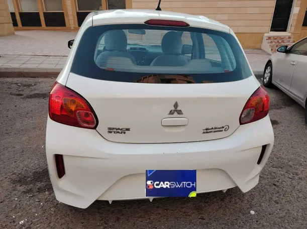 Car image 6