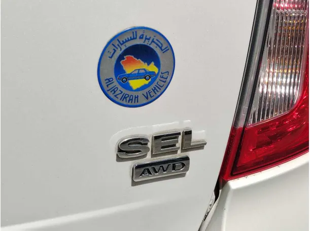 Car image 27