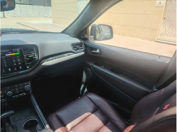 Car image 41