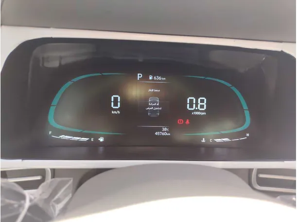 Car image 24