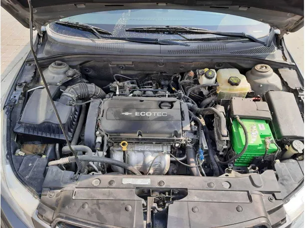 Car image 19