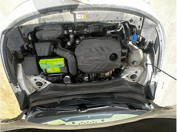 Car image 29
