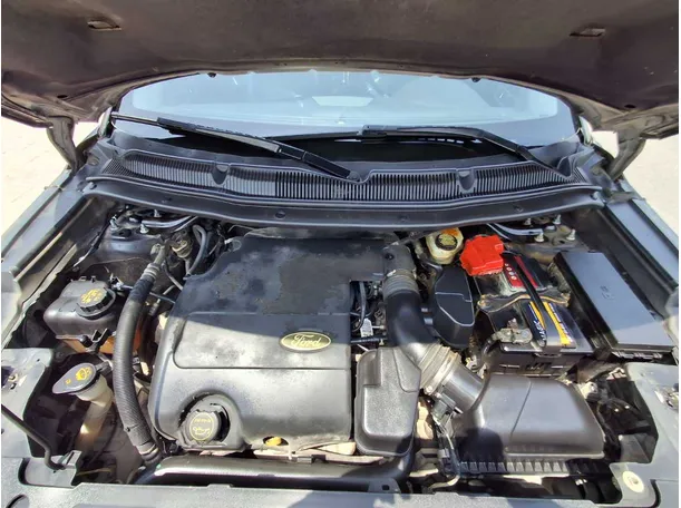 Car image 20