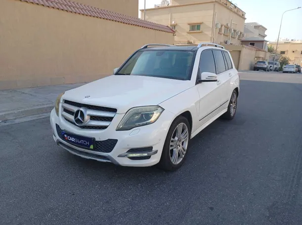 2015 Mercedes GLK250 in Al-Khobar