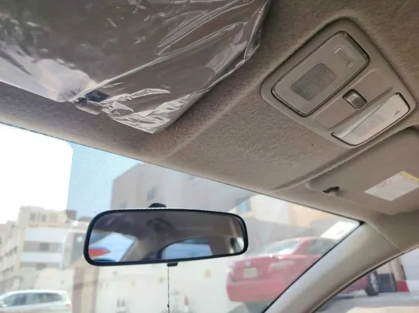 Car image 30