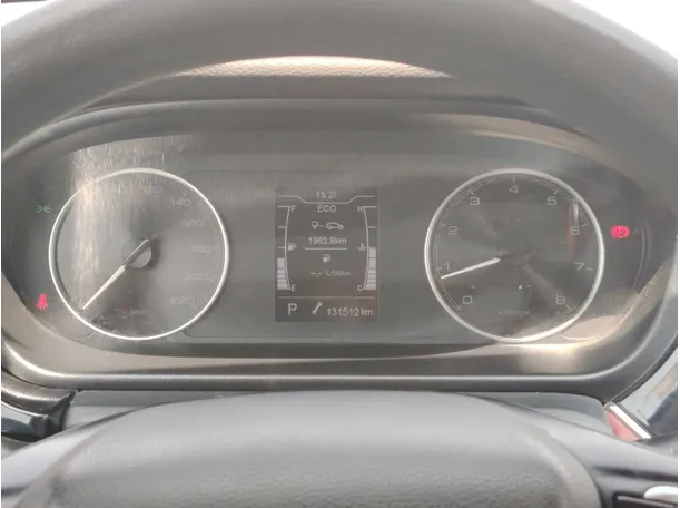 Car image 22
