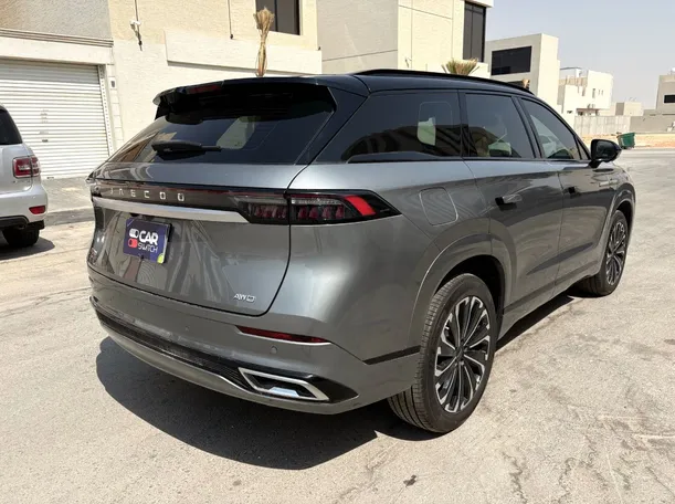Car image 5