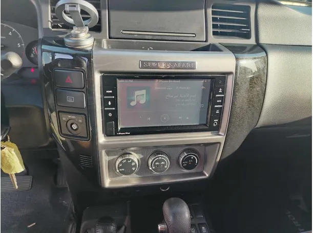 Car image 26