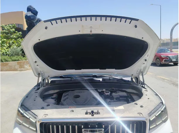 Car image 39