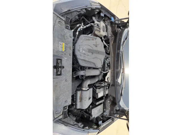 Car image 26