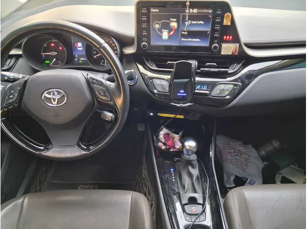 Car image 17