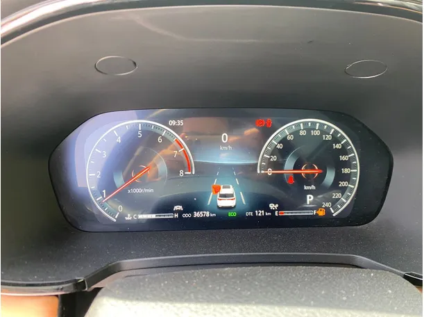 Car image 21