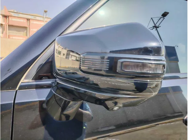 Car image 31