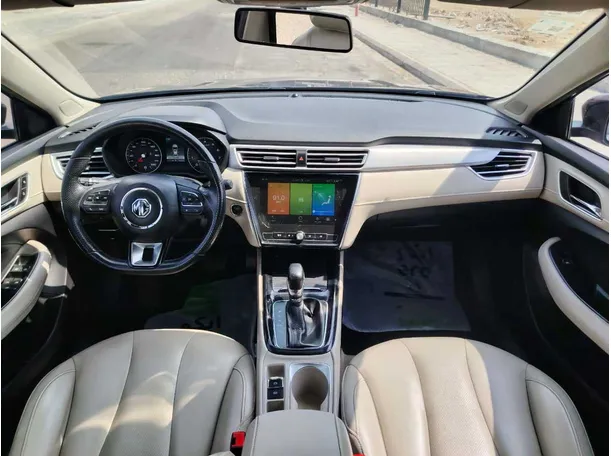 Car image 22