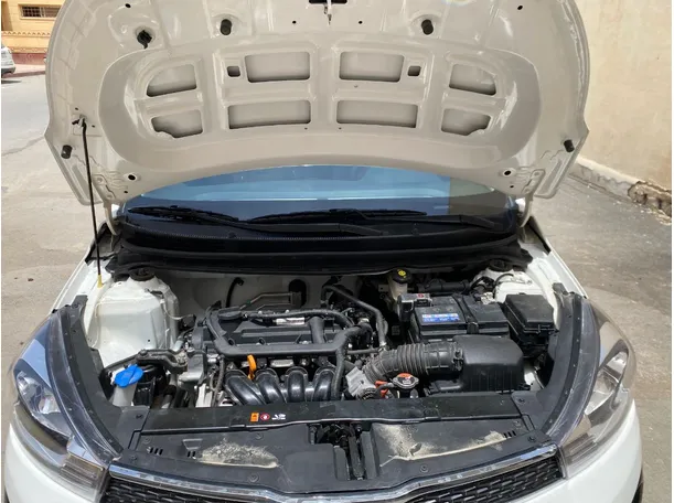 Car image 24